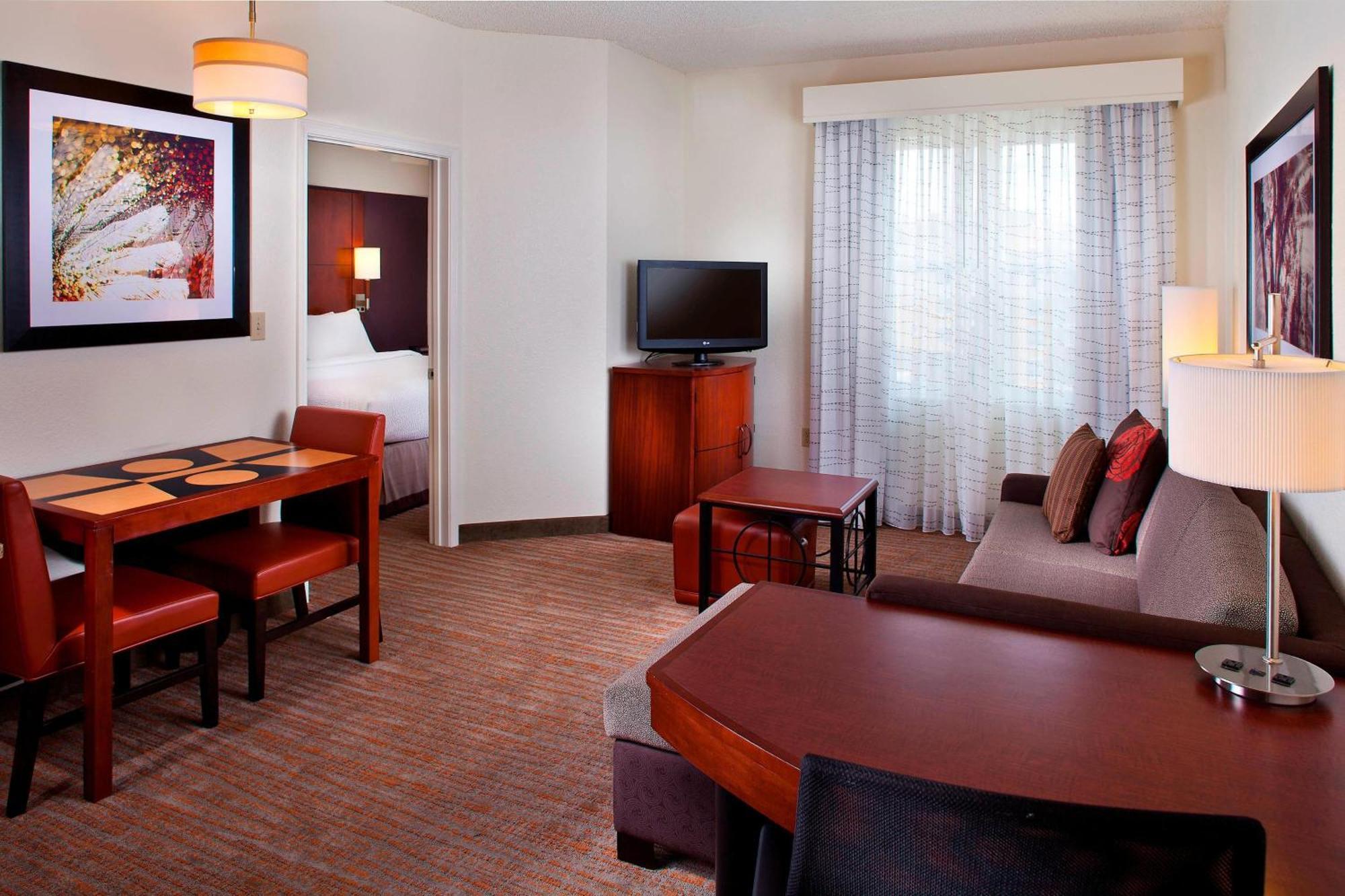 Residence Inn By Marriott Tallahassee Universities At The Capitol Exterior foto